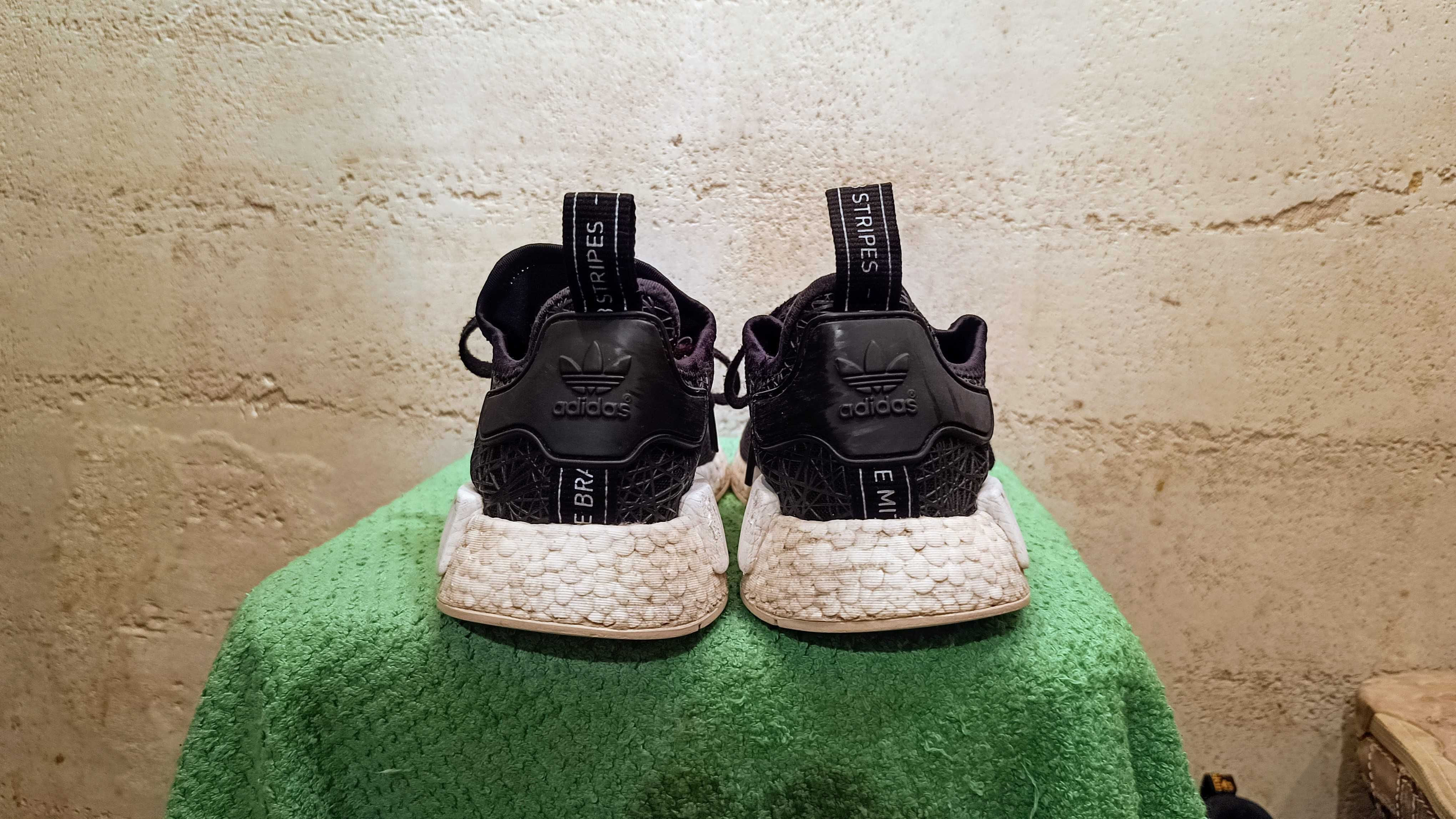 Damskie sneakersy ADIDAS NMD R1 r.41 1/3 stan bardzo dobry