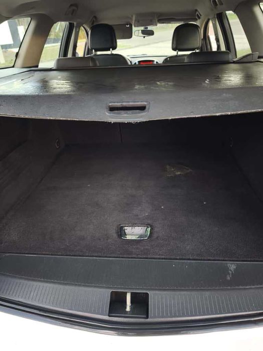 Opel Astra J Sport Tourer  1.7 CDTI