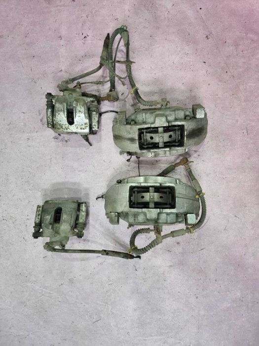 Суппорт BREMBO 18ZL Audi Q7 Range Rover L320 Передний Суппорта