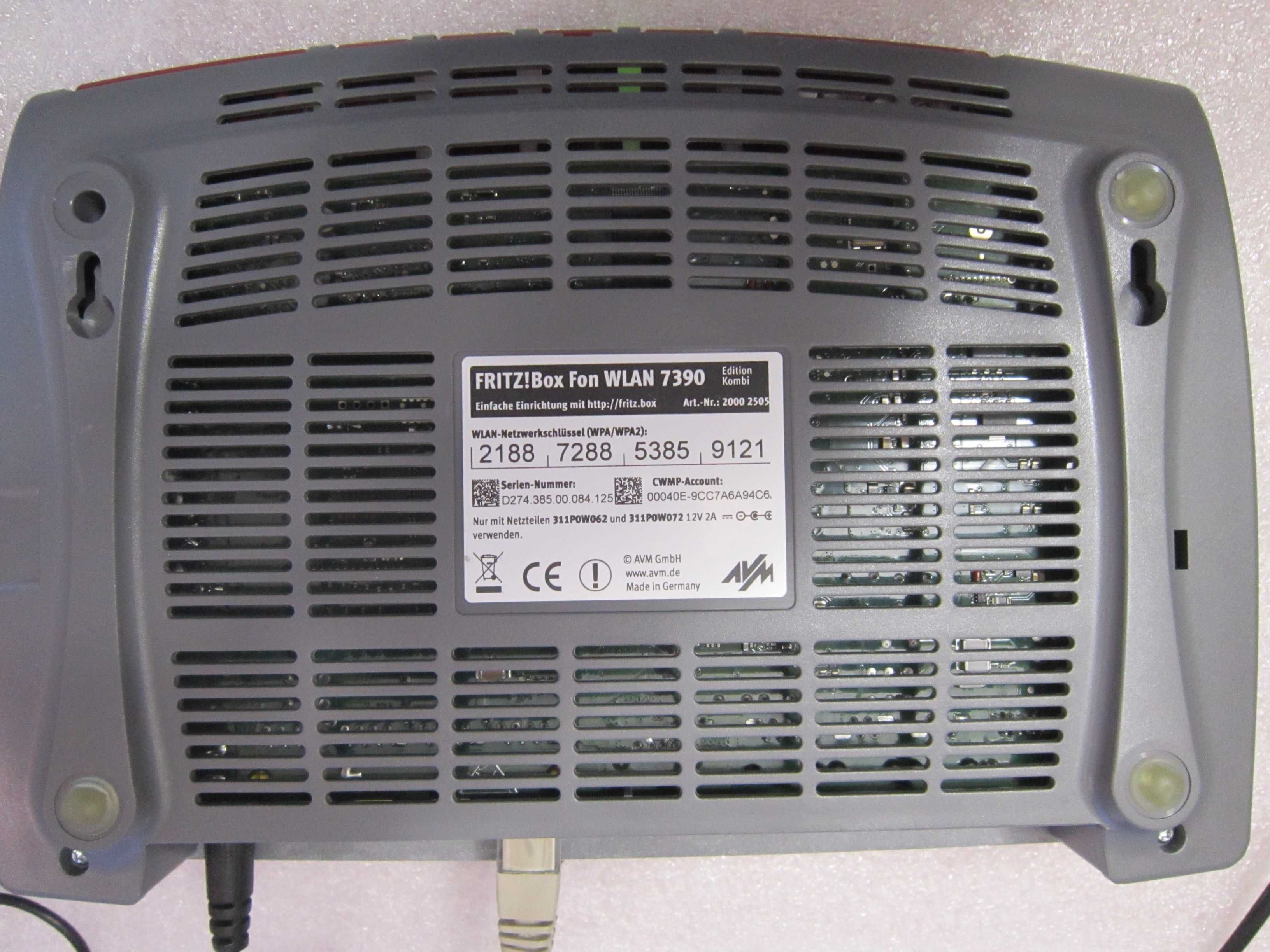 Router Fritz!Box 7390 wer niem 802.11n Wi-Fi 4 AccessP Bridge Repeater