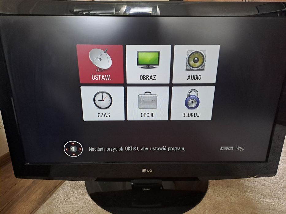 LG 42LG2000 LCD TV 42" – HD Ready, HDMI – do naprawy / na części