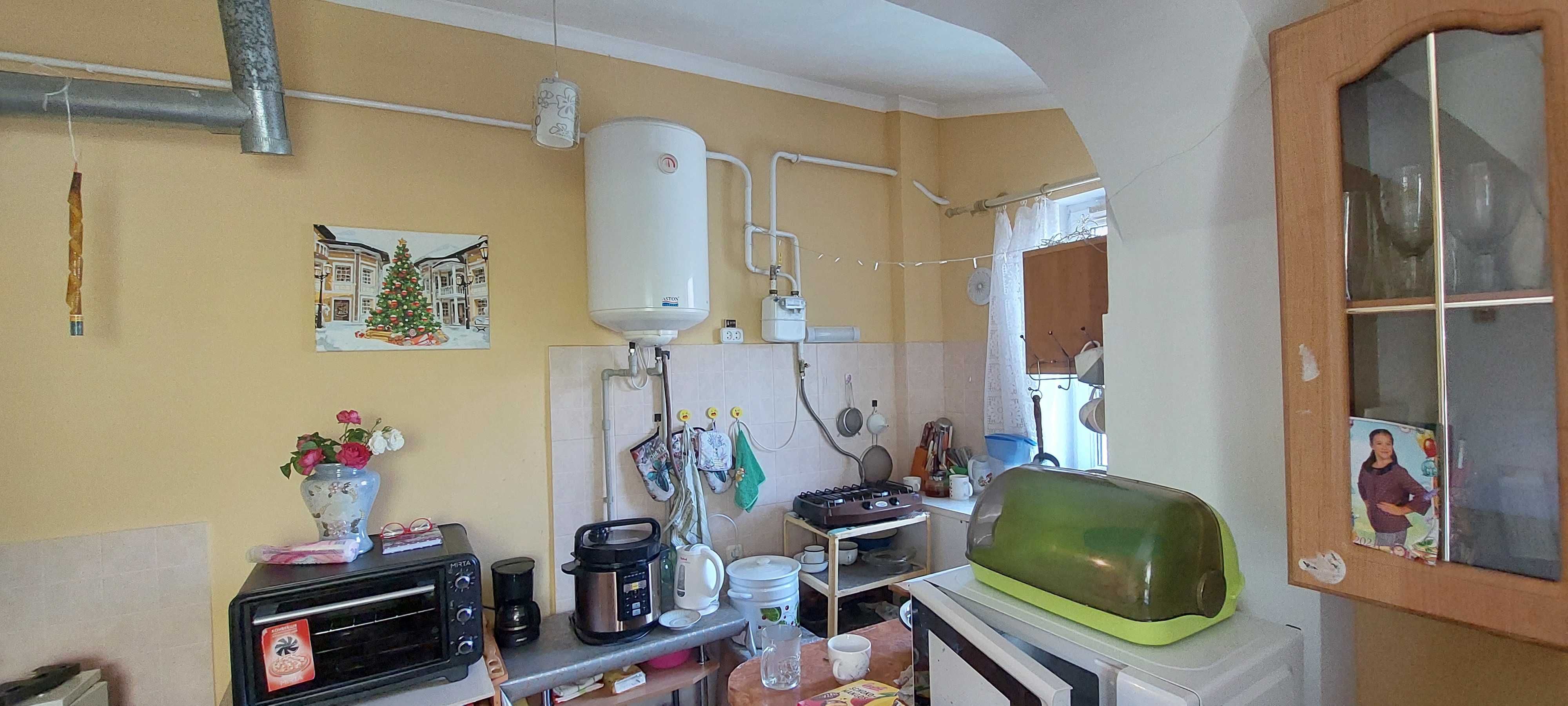 Продам отличный кирпичный дом с участком 6 соток. Можно по сертификату