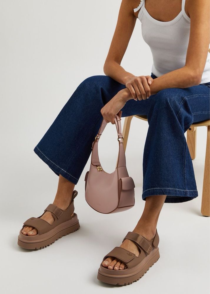Сандалі босоножки ugg goldenglow