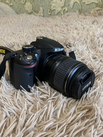 Продам Nikon d3200
