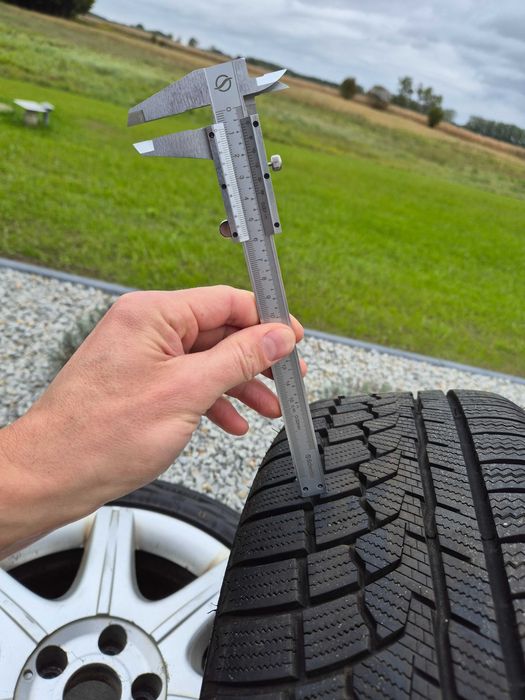 ZIMÓWKI Zeetex 215/50R17 95 V XL+ GRATIS felgi alu 5x110 17''
