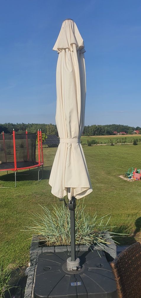 Parasol ogrodowy Cantilever 3m beżowy
