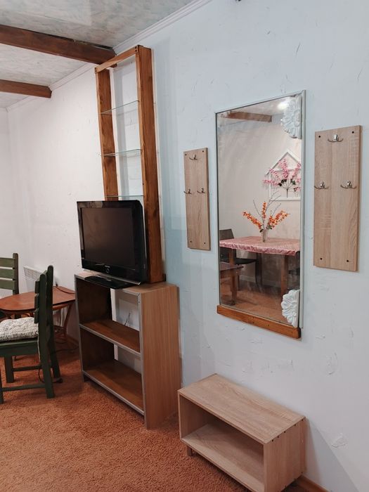 Здам посуточно квартиру в с.Лютіж.