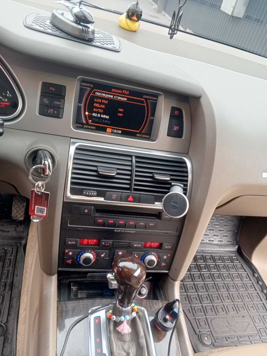 Авто audi q7 продажа
