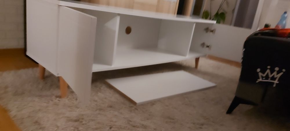 Szafka pod tv Focus.