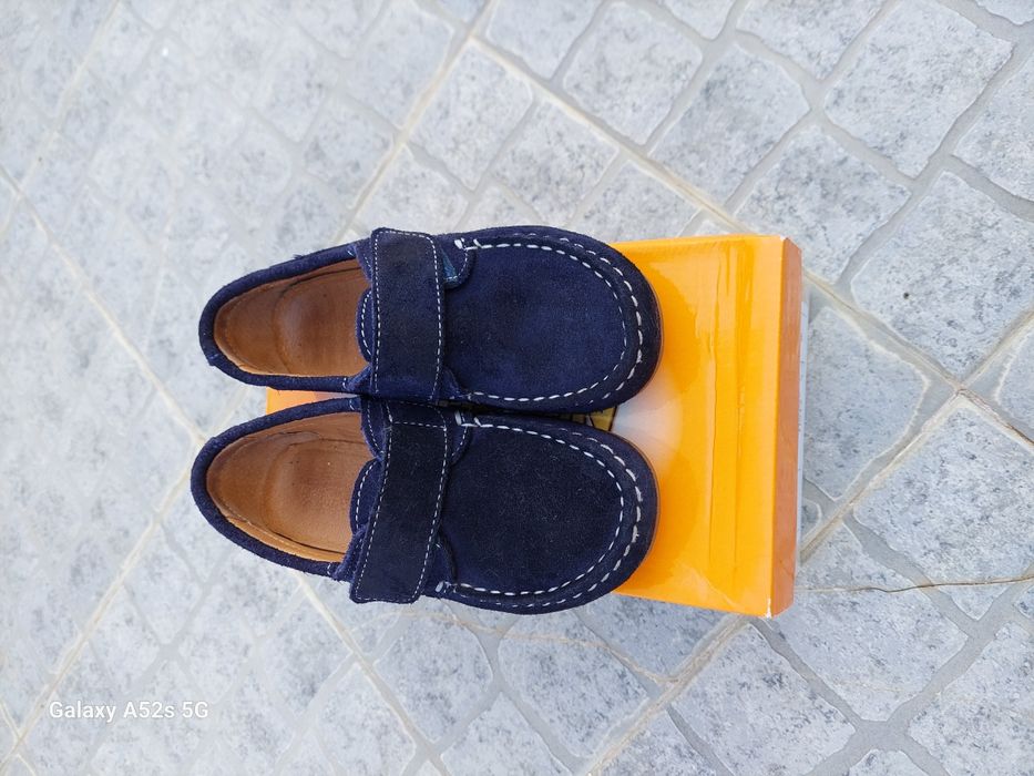 Mocassins menino em pele