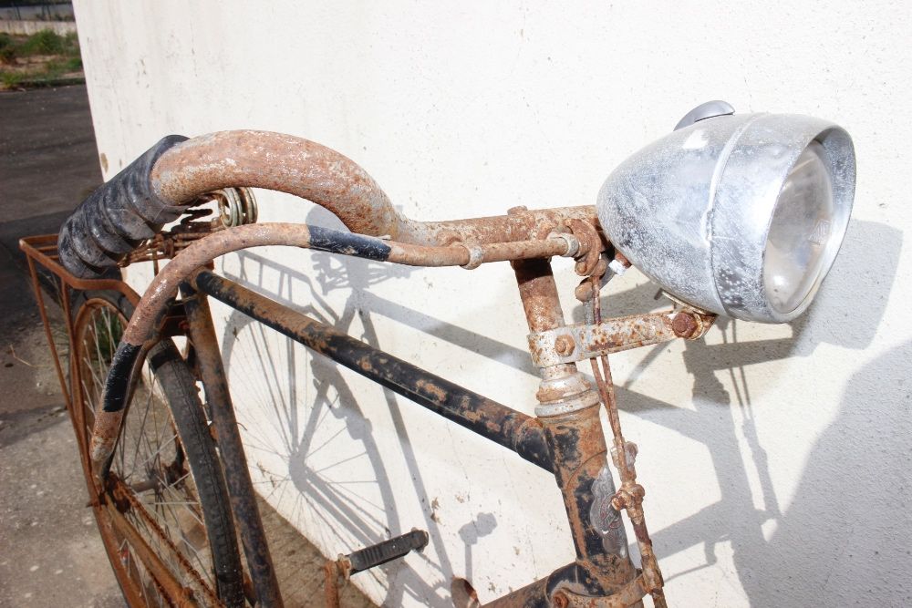Bicicleta antiga - Pasteleira - Travões Macal - para restauro