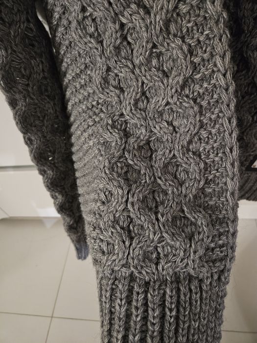 Nowy kardigan  rozmiar ok. M