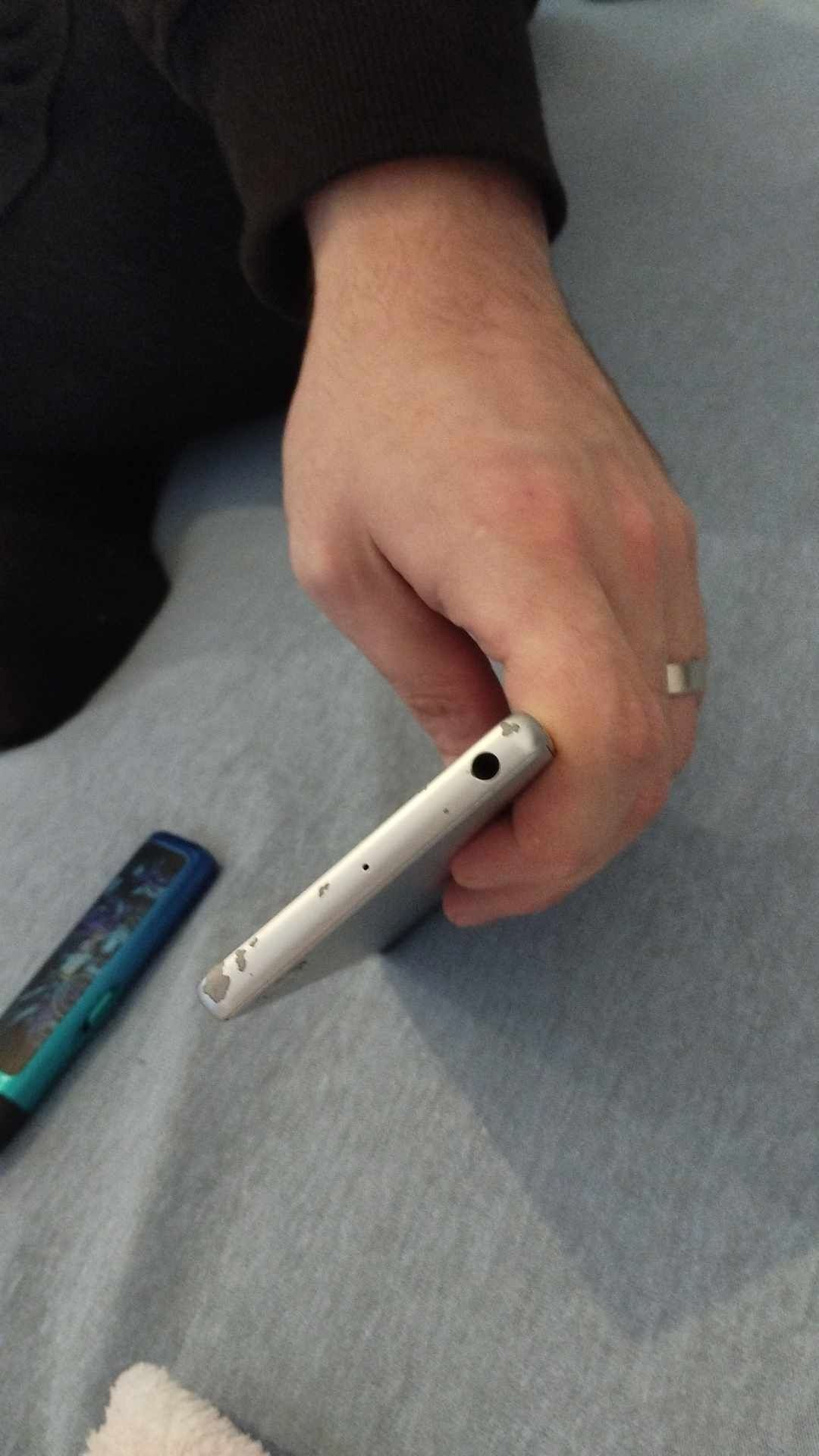 Sprzedam telefon marki sony xiperia