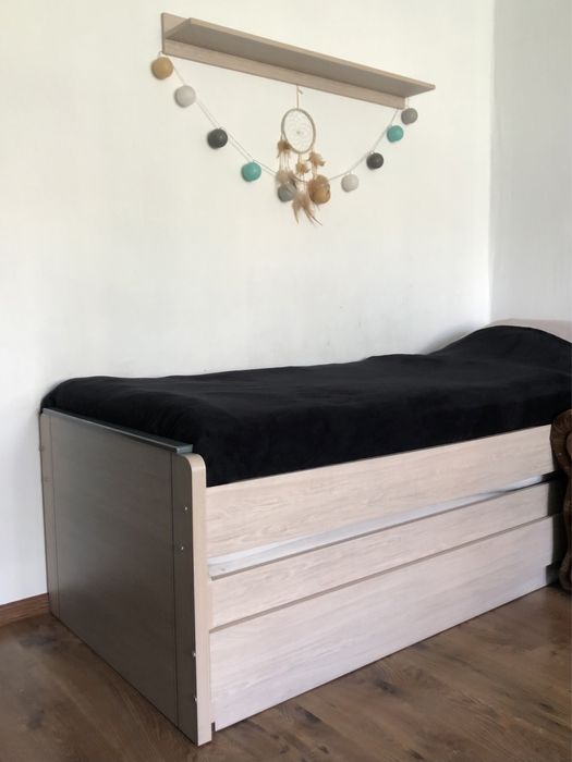 Komplet mebli do pokoju