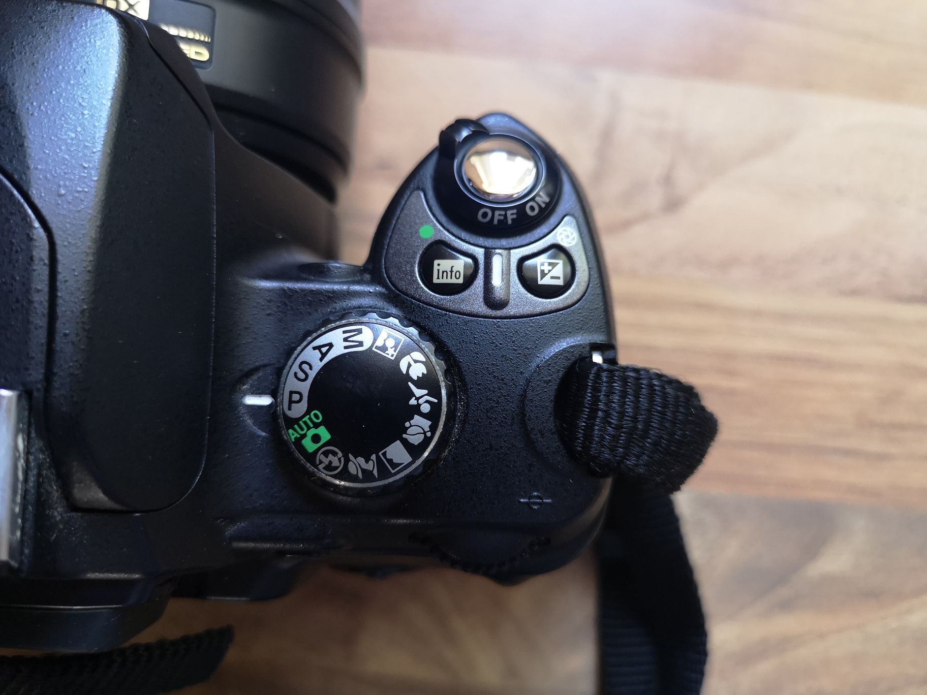 Nikon D40 e lente 18-55mm