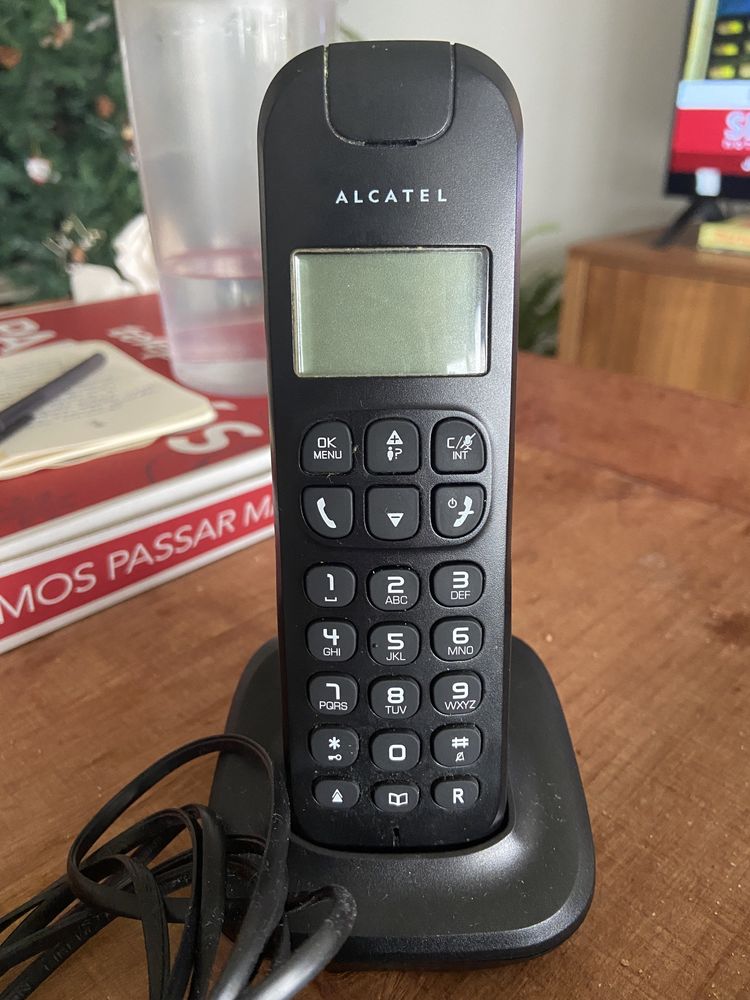 Telefone portatil Alcatel