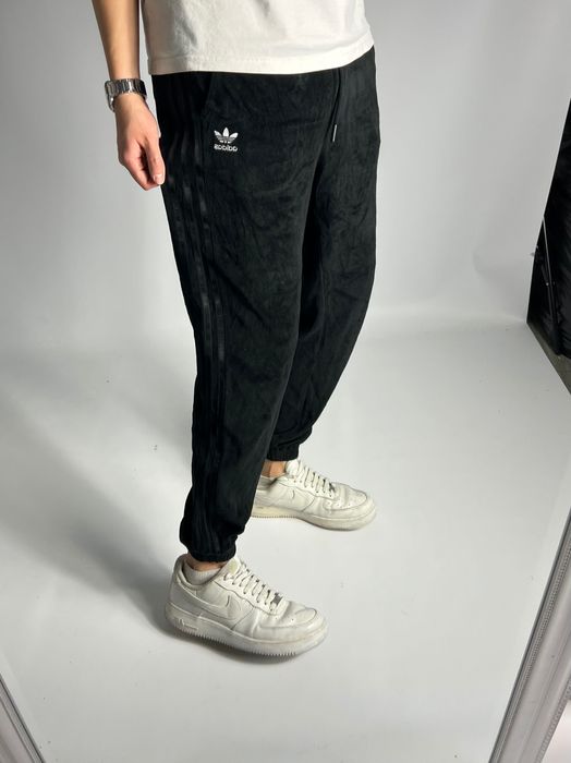 Welurowe Spodnie Adidas Paski Dresy