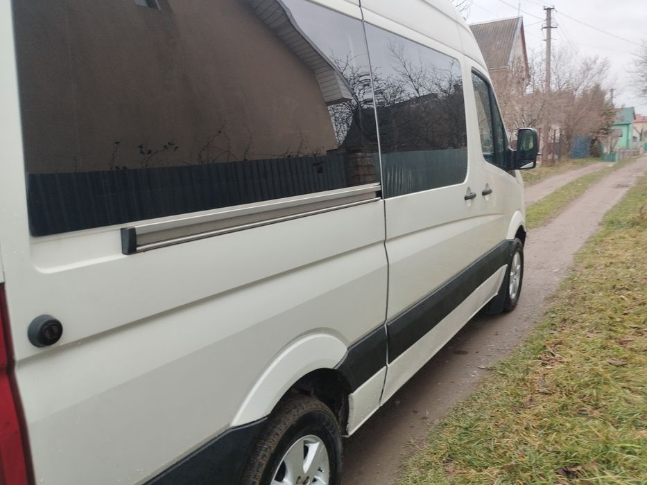 Крафтер пасажир хороший стан цікавить обмін на менший бус