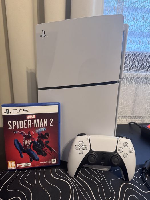 KONSOLA PS5 z napędem + Spider Man 2
