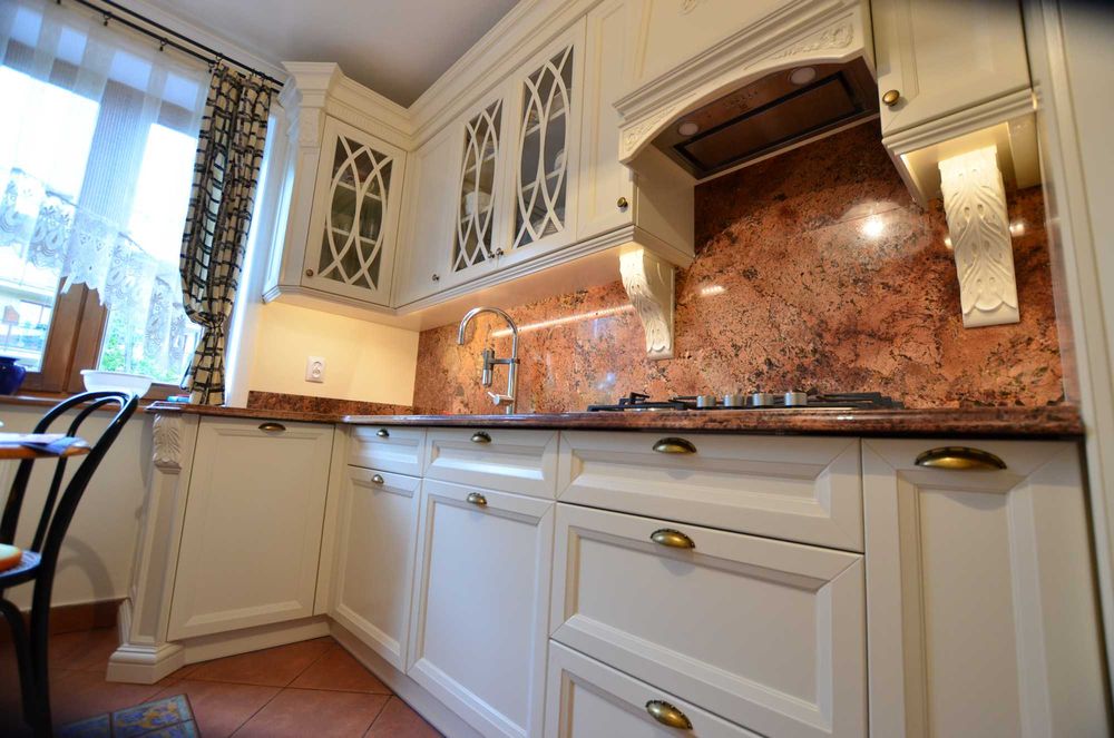 Kuchnia Angielska na wymiar Producent Drewnostyle