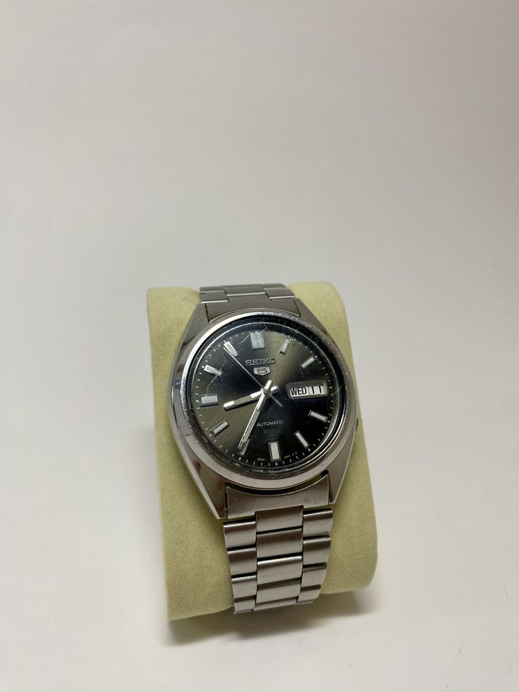 Seiko 5.