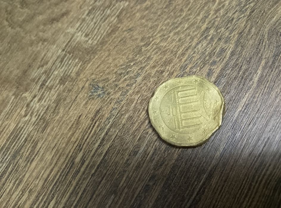 Продаж рідкісних монет 50 євро цент брак 2001,2004 року