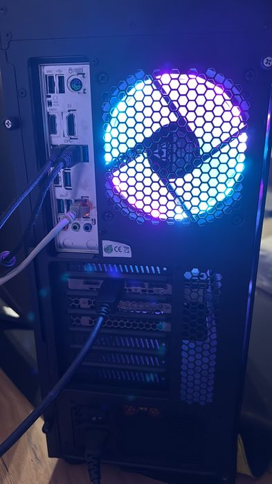 Потужний компʼютер