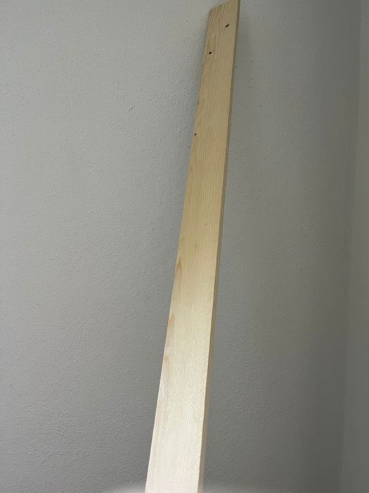 Listwy ścienne drewniane