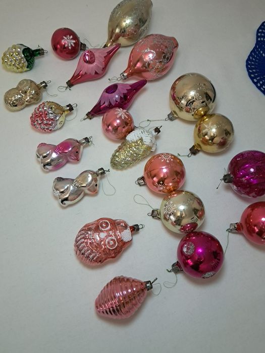 Іграшки на ялинку