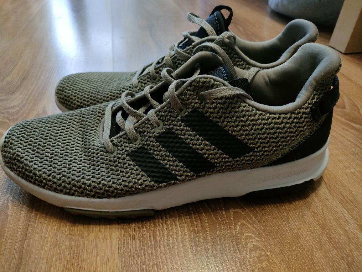 Buty Adidas cloudfoam r. 42,5