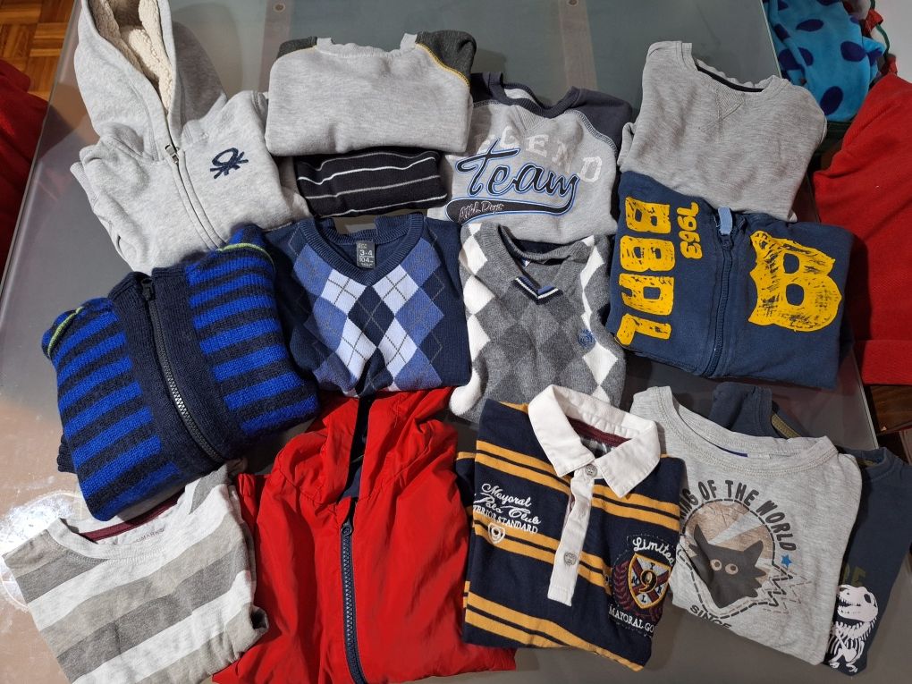 Lote de roupa bebé  menino 3/4anos