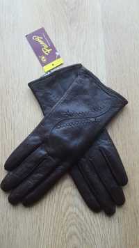 Brązowe damskie rękawiczki z naturalnej skóry