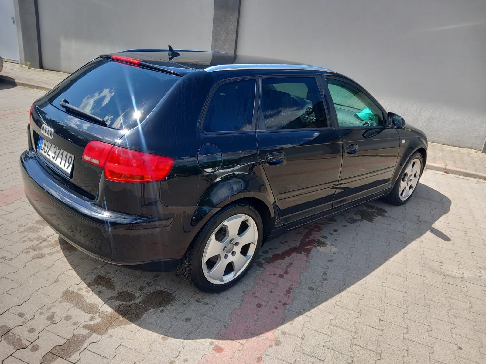 Audi A3 8P SPORTBACK S-LINE Xenon Skóry  Klimatronik Alu 17  ZADBANA O