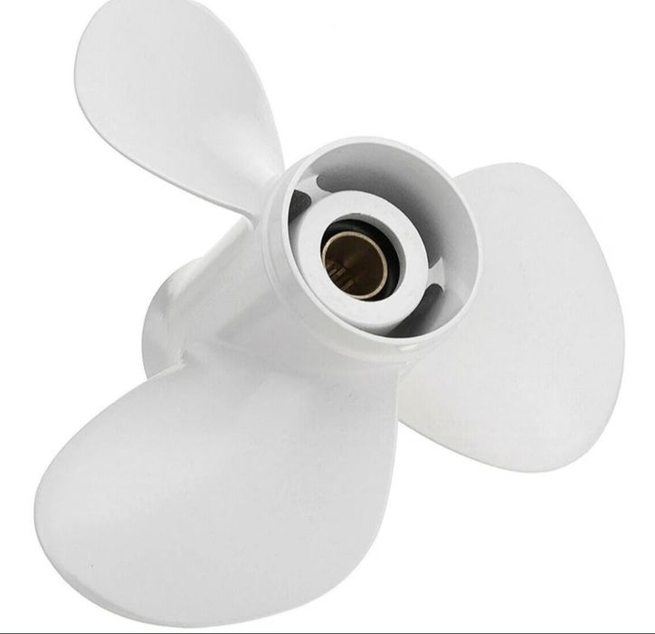 Śruba napędowa Yamaha Mariner Mercury F30 F40 F50 F60  11 3/8 x 12