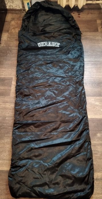 Продам спальний мішок. Новий.