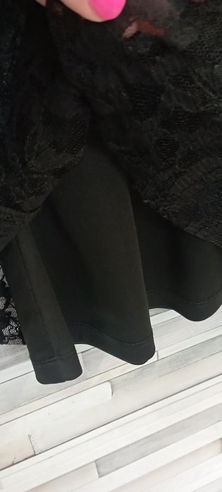 Sukienka koronkowa Papaya