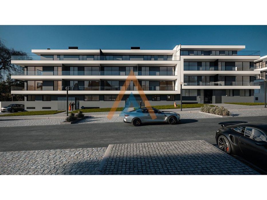 Apartamento T3 à venda em Nogueira da Regedoura- S. M. Feira