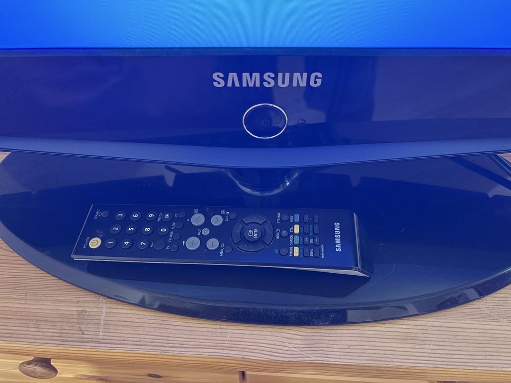 Телевізор LED Samsung LE32R71B X\XEH Made in Slovakia