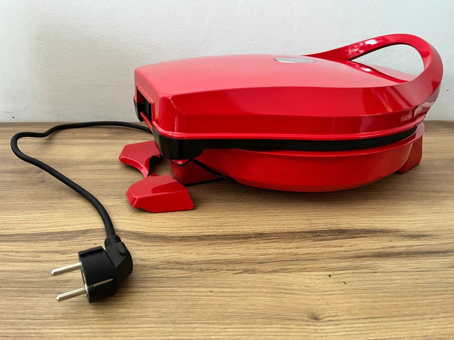 Składany grill elektryczny Bestron APZ400 czerwony 1800 W