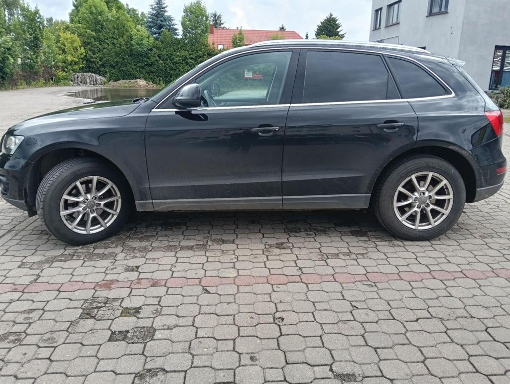 Sprzedam auto  Audi q5 quattro