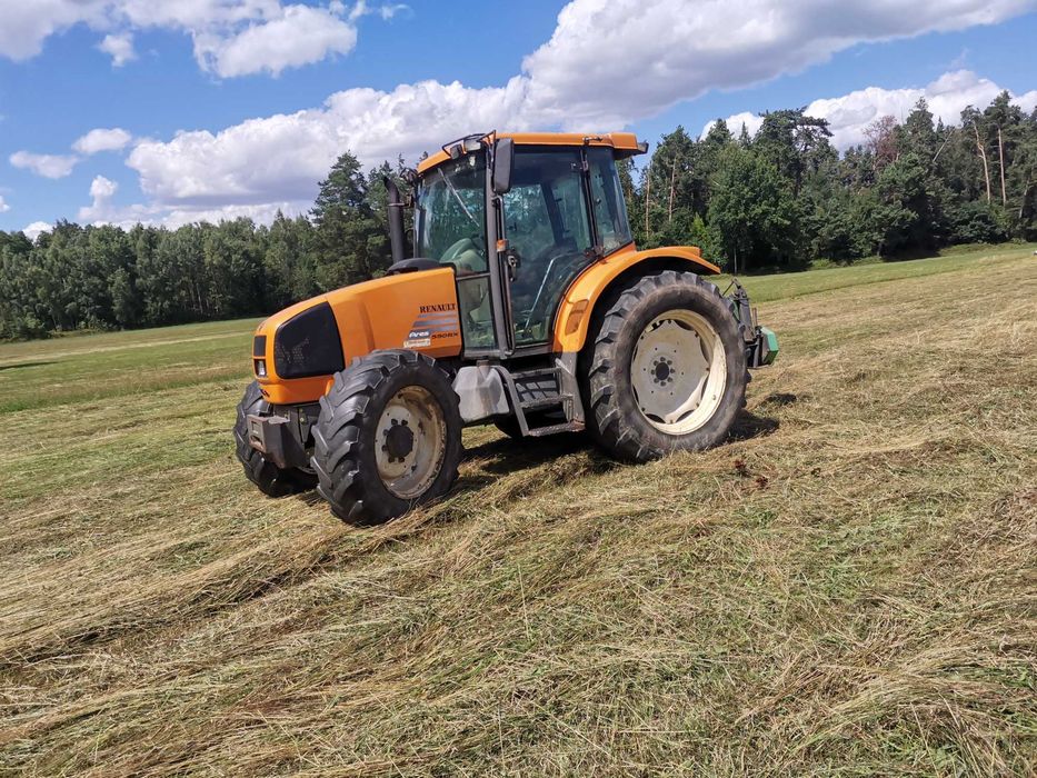 Fendt Farmer 309 MWM nowe opony Renault Ares 550 silnik John Deere