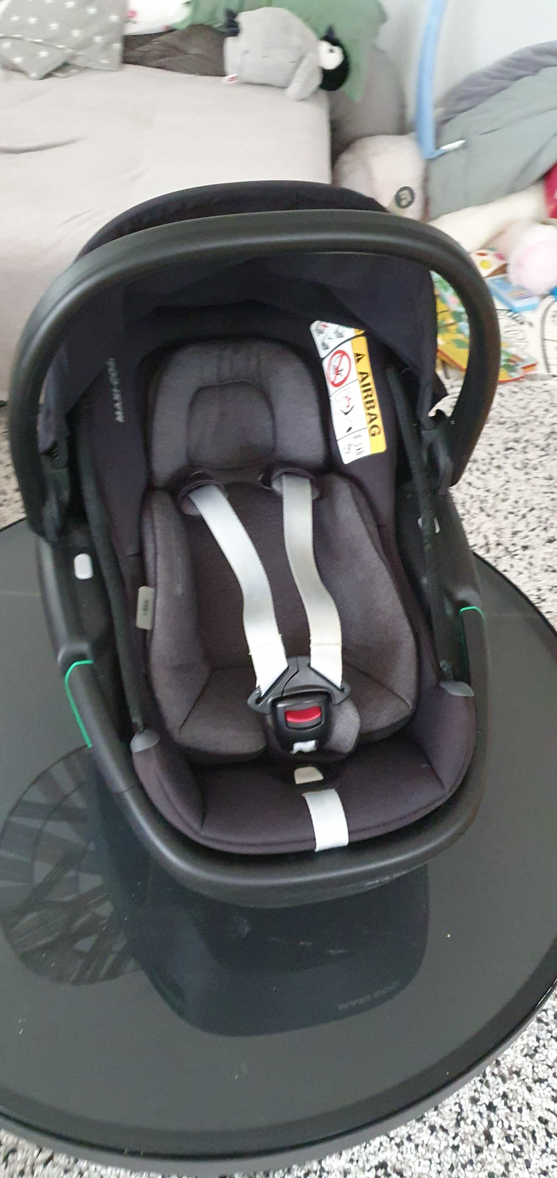 MAXI COSI CORAL 360 fotelik samochodowy czarny dla niemowlaka