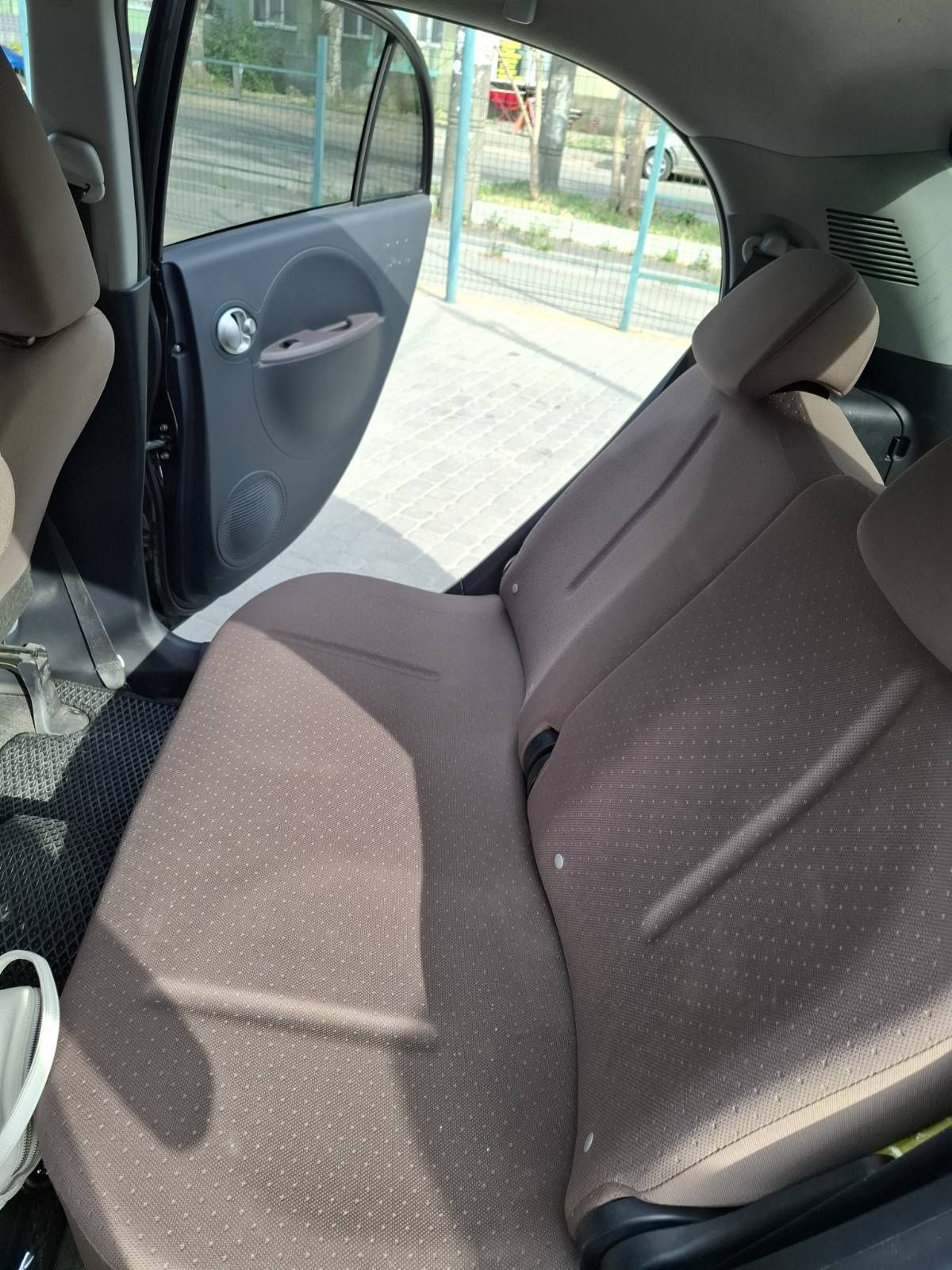 Продам Citroen C- Zero