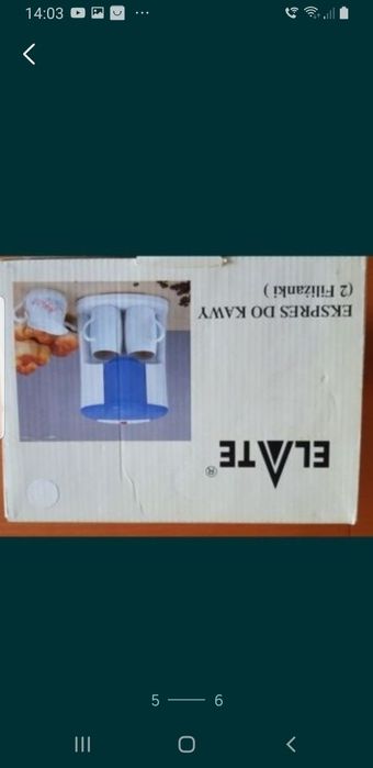 Ekspres do kawy z dwoma filiżankami nowy