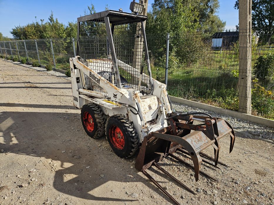 Miniładowarka bobcat clark 300 90 cm szerokości