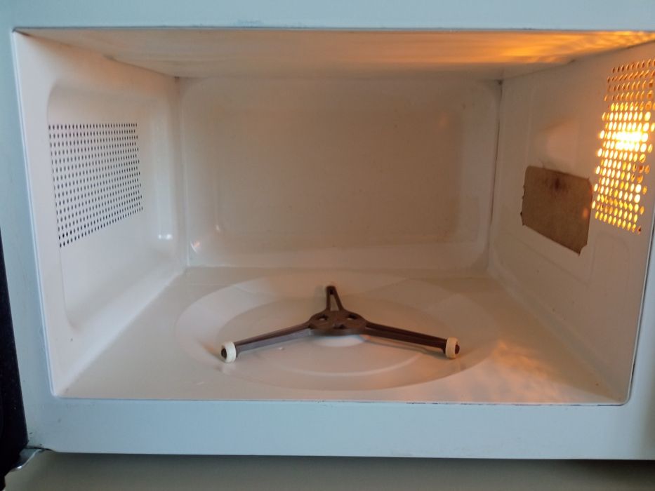 Микроволновка gorenje MO-17 DW