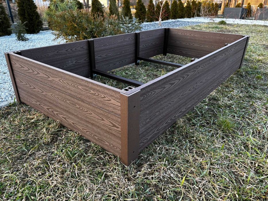 Warzywnik kompozytowy podwyższona grządka skrzynia zielnik donica