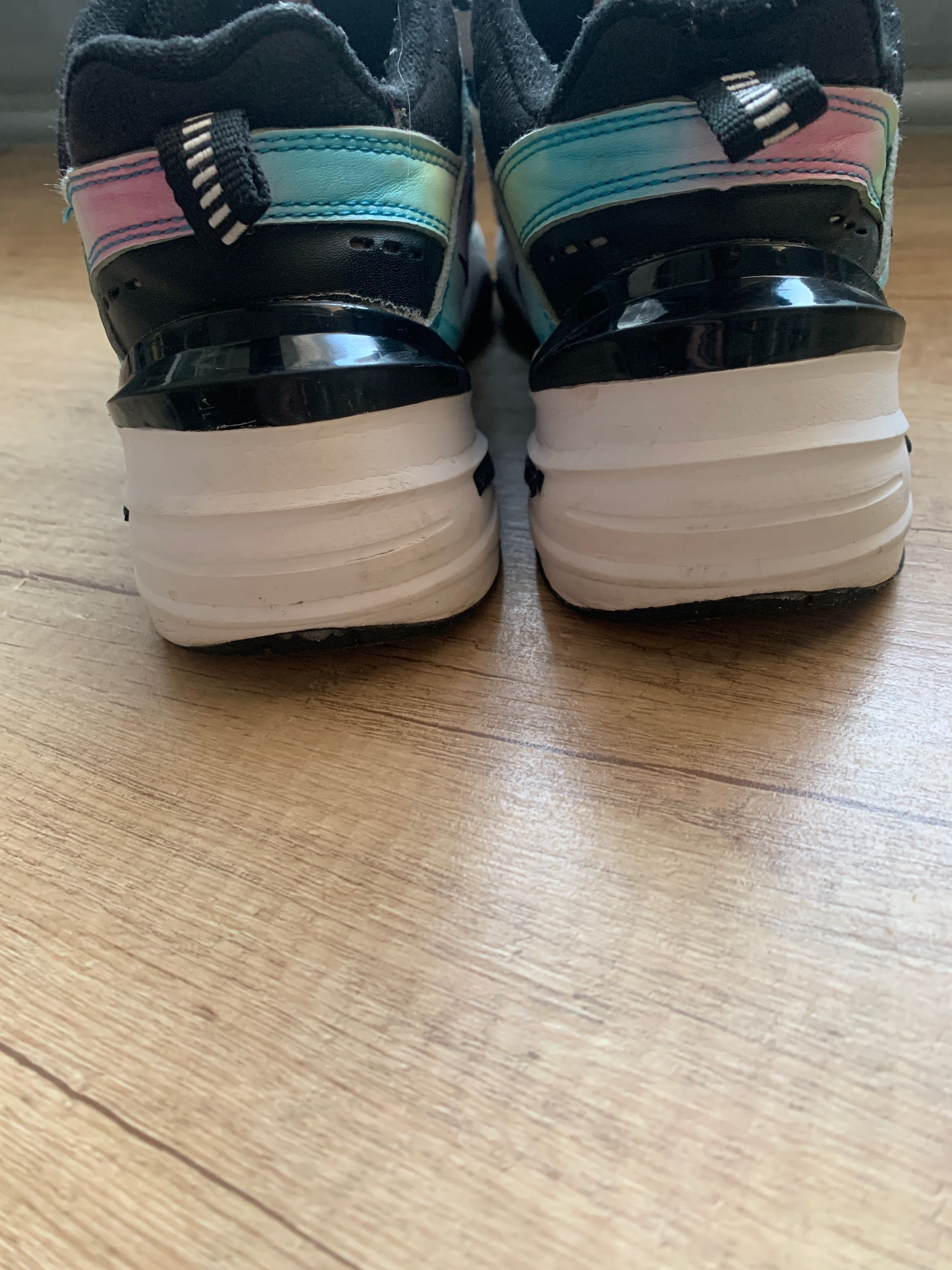 Buty damskie Nike Tekno rozmiar 38