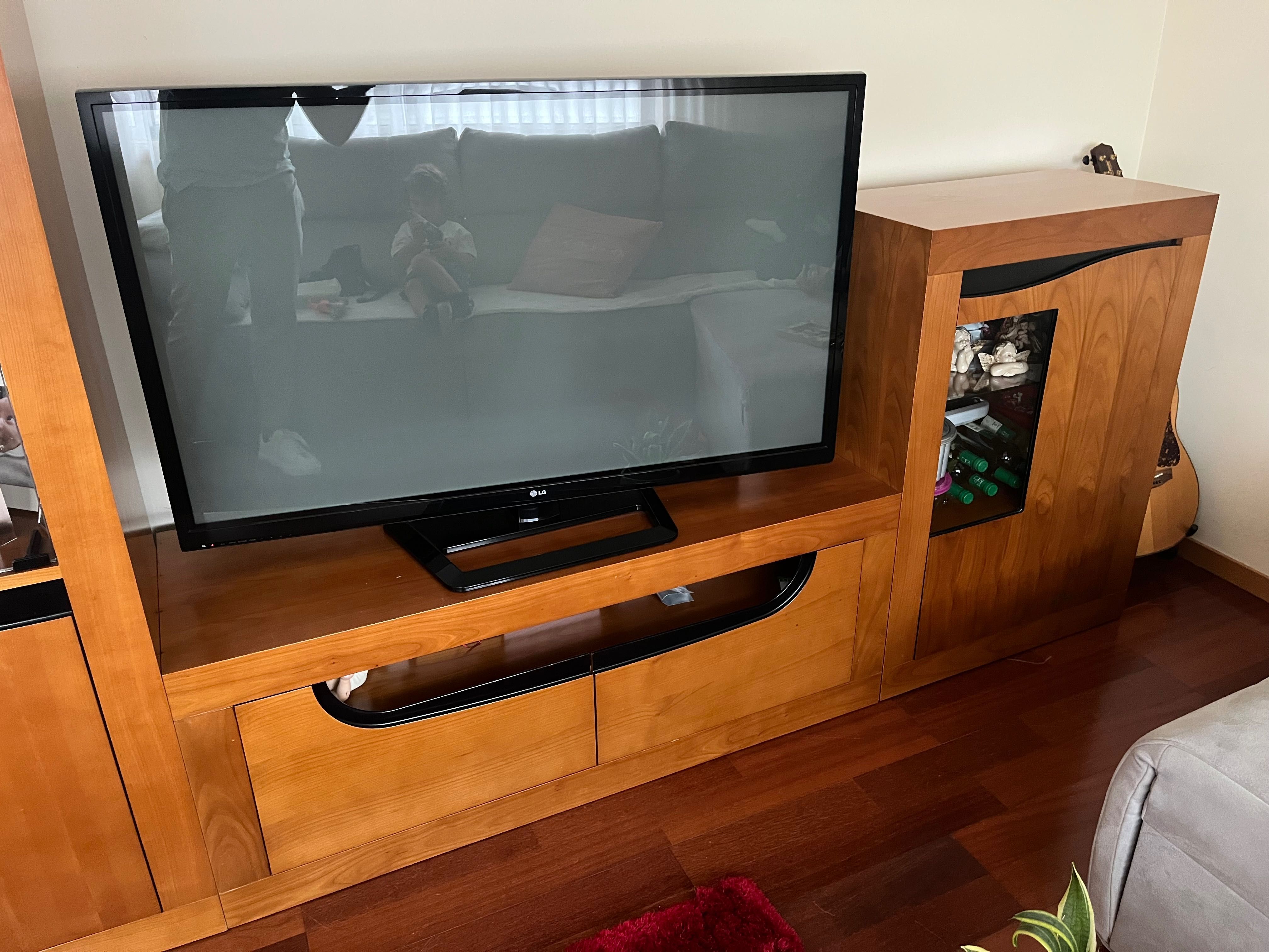 Móvel de sala e tv em cerejeira