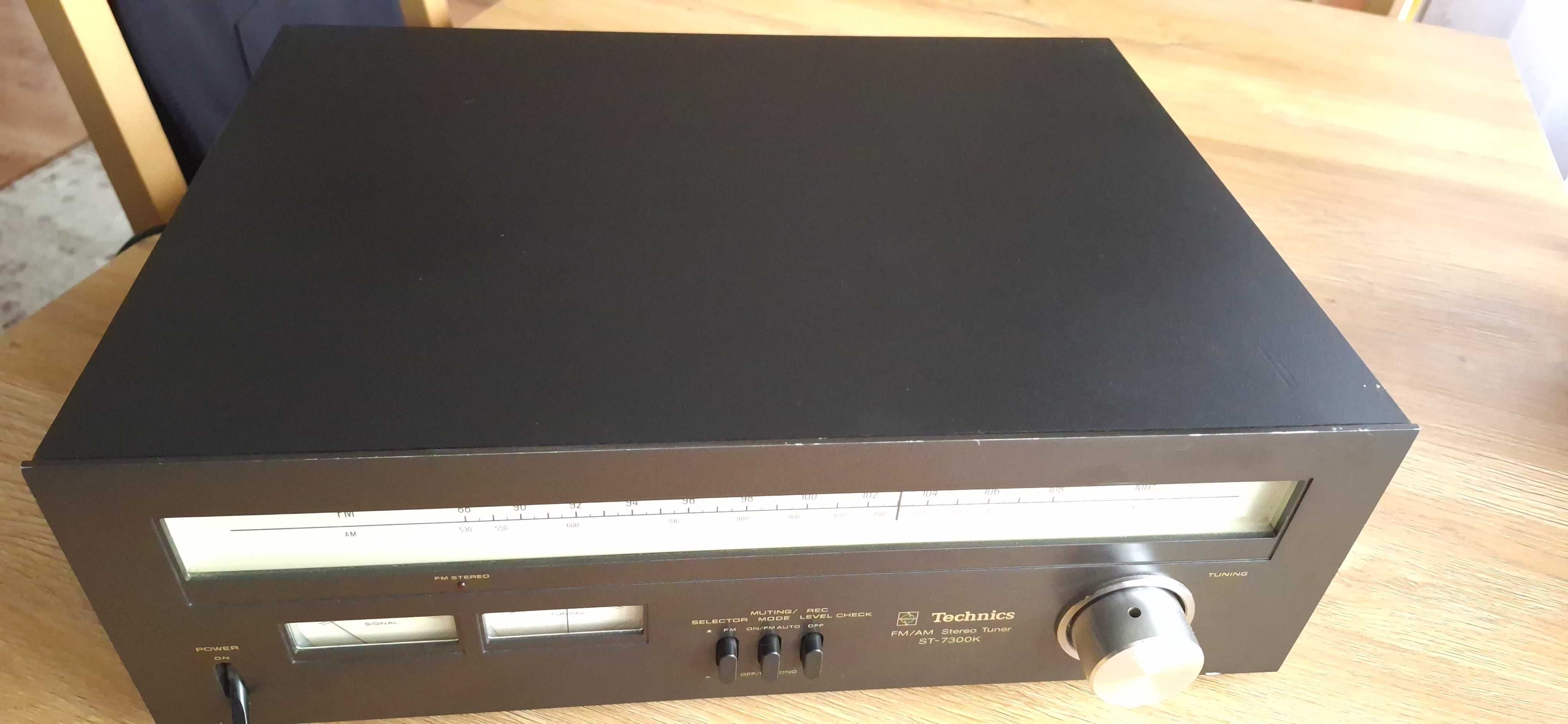 TUNER TECHNICS ST-7300K / 1976 rok